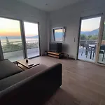 Evilenia Luxury Apartment *