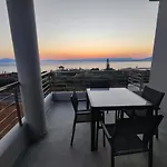 Evilenia Luxury Apartment